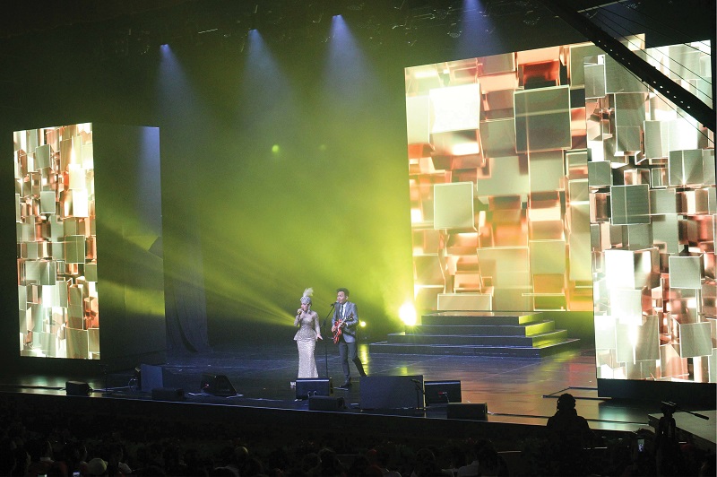 Konser Journey of Syahrini Sukses Digelar di Ciputra Artpreneur